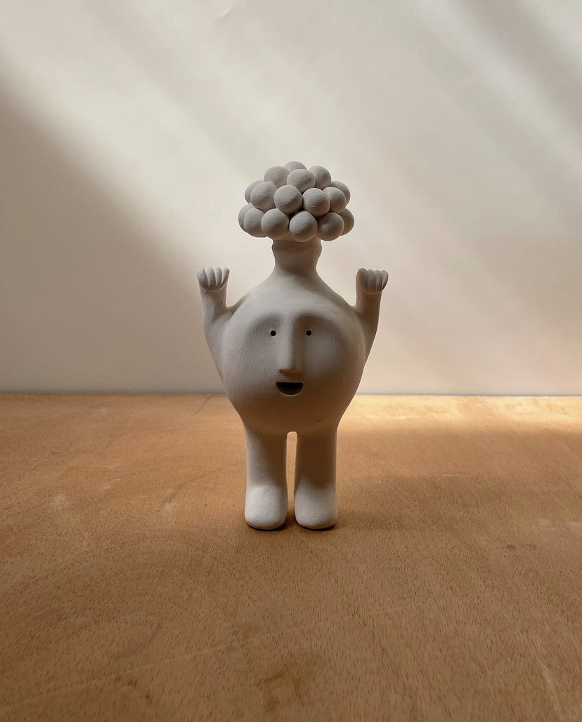 A happy head sculpture